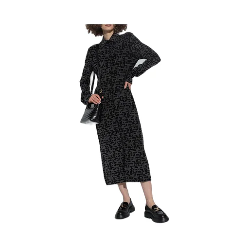 Point-Neck Long-Sleeved Dress