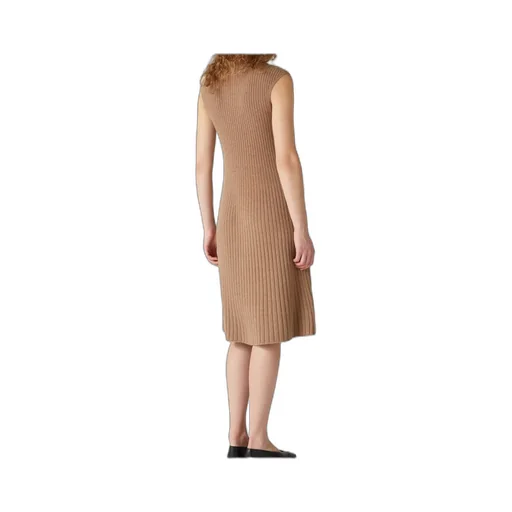 Sleeveless Knitted Dress