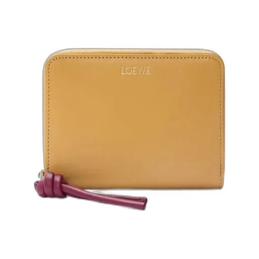 Knot Compact Zip Around Wallet In Shiny Nappa Calfskin