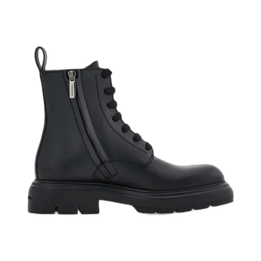 Short Boots With Lace On The Front