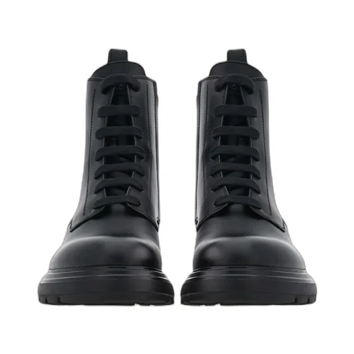 Short Boots With Lace On The Front
