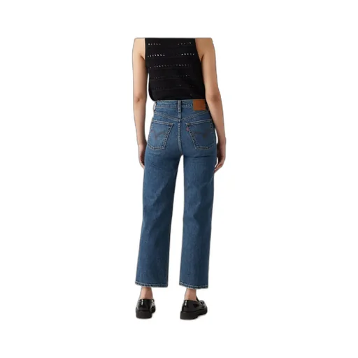 Belt-Loop Jeans