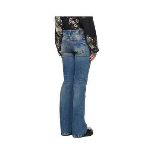 Belt-Loop Jeans