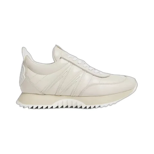 Pacey Trainers