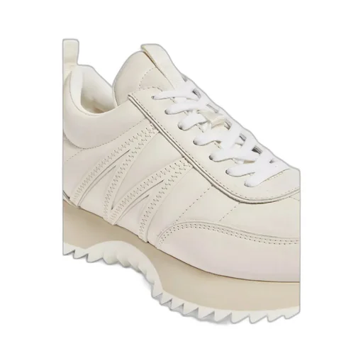 Pacey Trainers