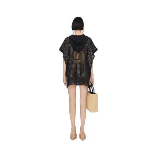 Poncho In Crochet
