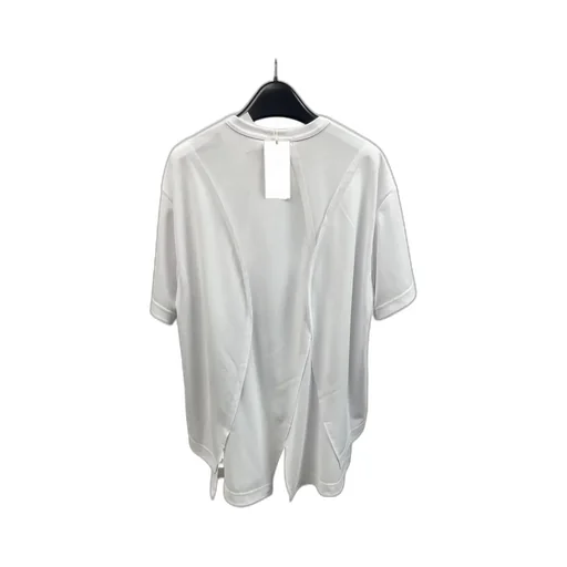 Asymmetrical Hem T-Shirt