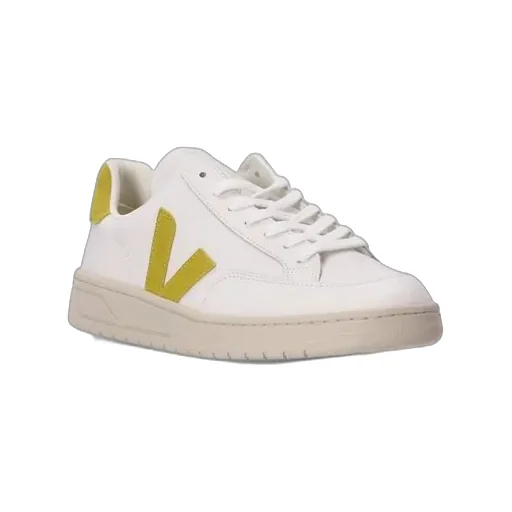 Veja V12 Low-Top Sneakers
