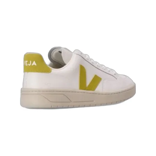 Veja V12 Low-Top Sneakers