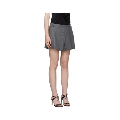 Pleated Shorts