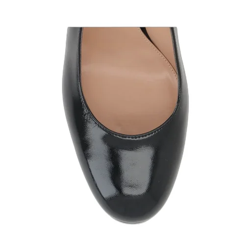 Gianvito Rossi Bessie Round Toe Platform Pumps