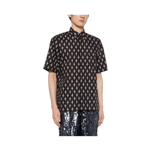 Short-Sleeved Shirt
