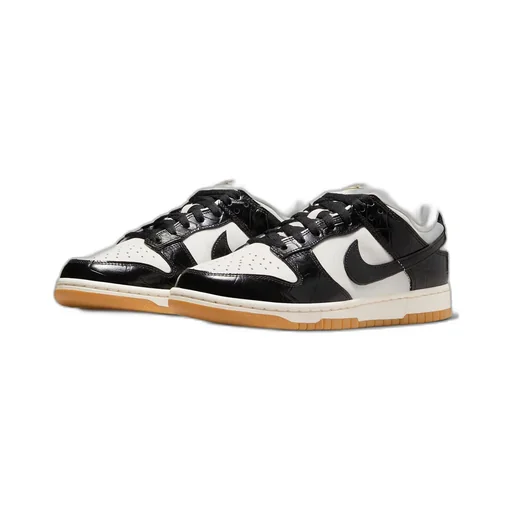 Nike Dunk Panelled Low-Top Sneakers