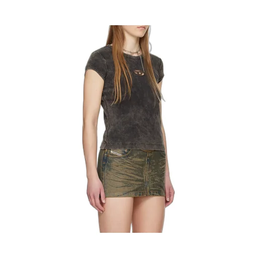 Round Collar Logo T-Shirt