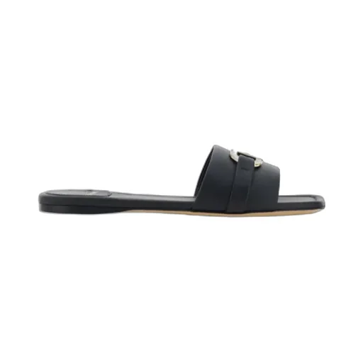 Flat-Bottomed Sandals