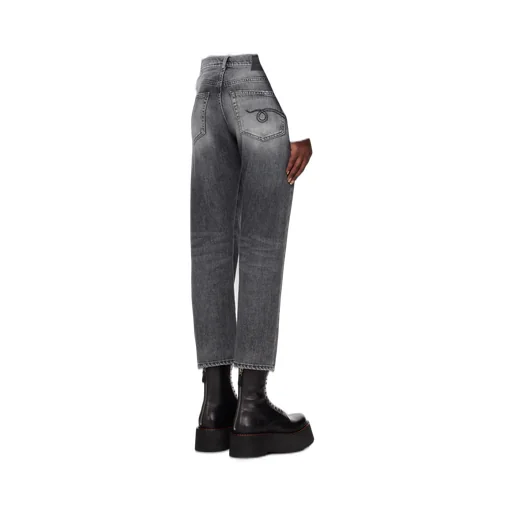 Cropped Boyfriend Jeans