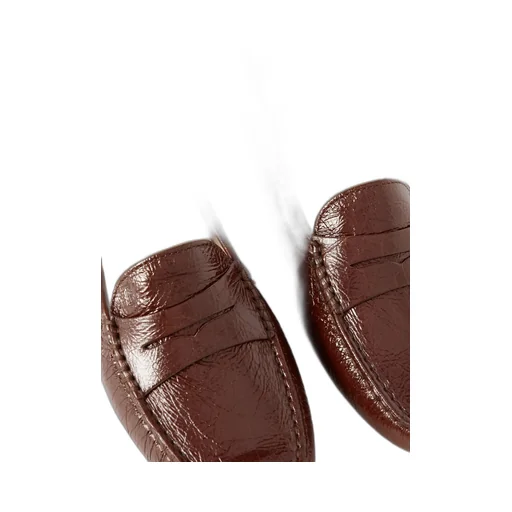 Pleated Bright-Faced Flat Shoes