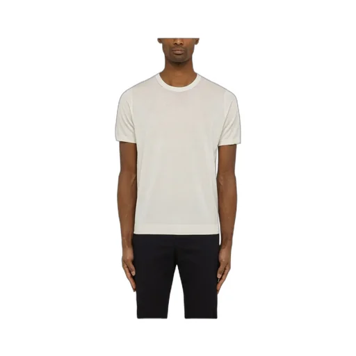 Short-Sleeved T-Shirt