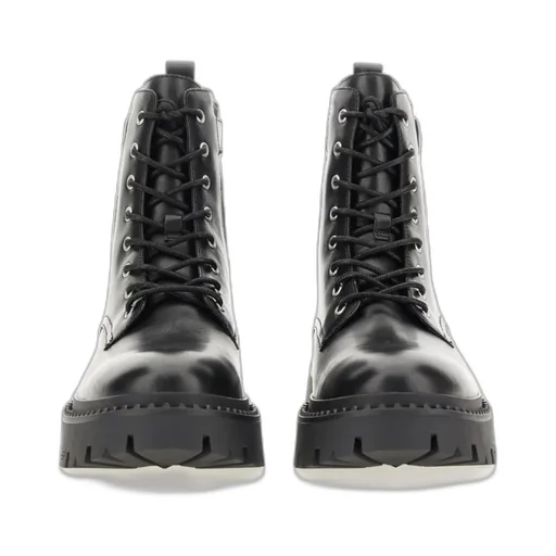 Round-Head Laced Short Boots