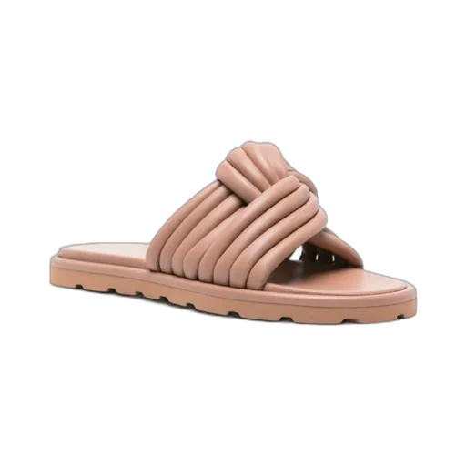 Round-Headed Slippers