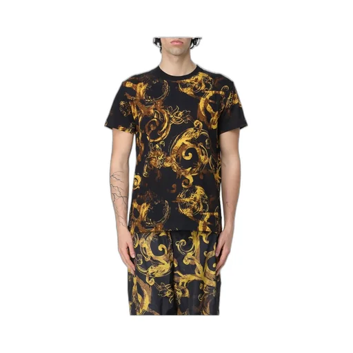 Short-Sleeved T-Shirt