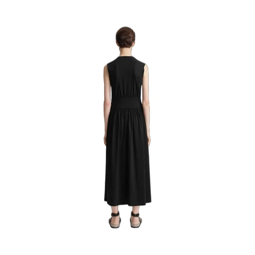 A Sleeveless Pleated Dress