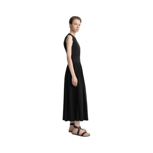 A Sleeveless Pleated Dress