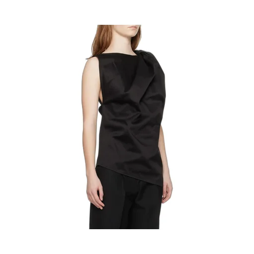 Shoulder-Twist Top