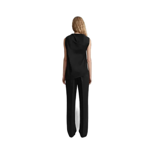 Shoulder-Twist Top