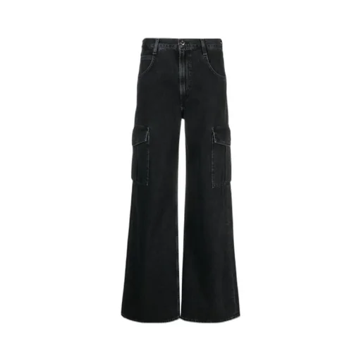 Wide-Leg Jeans
