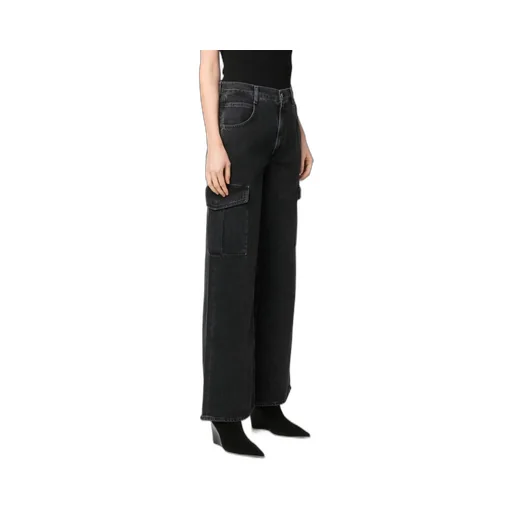 Wide-Leg Jeans