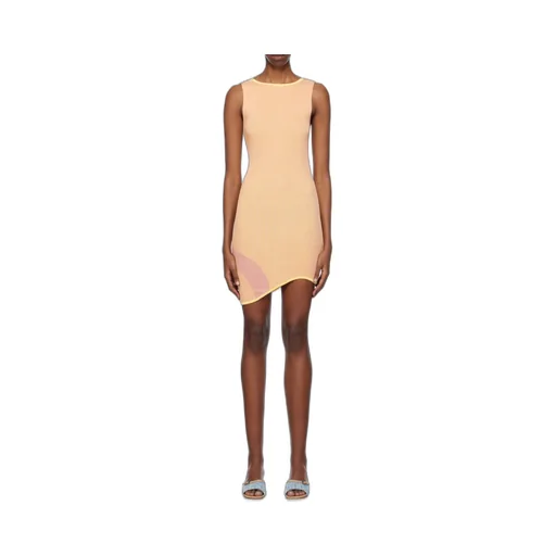 A Round-Necked Color Dress