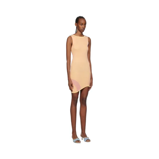 A Round-Necked Color Dress