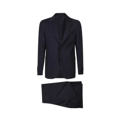 Long-Sleeved Suit