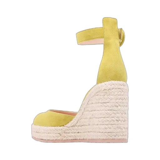 Round Wedge Shoes