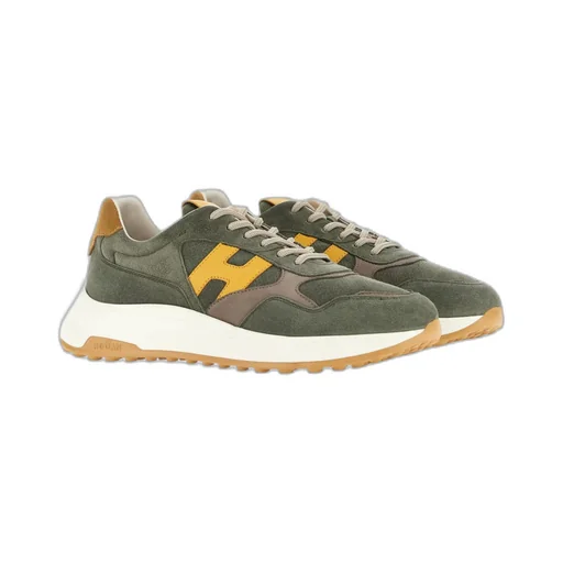 Hyperlight Lace-Up Sneakers