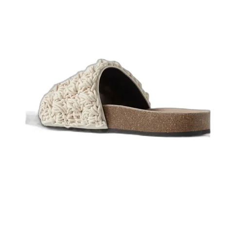 Open-Toed Slippers