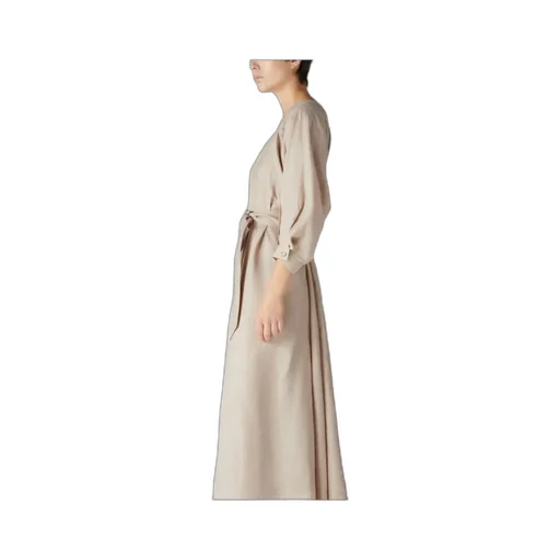 Ruth Linen Maxi Dress