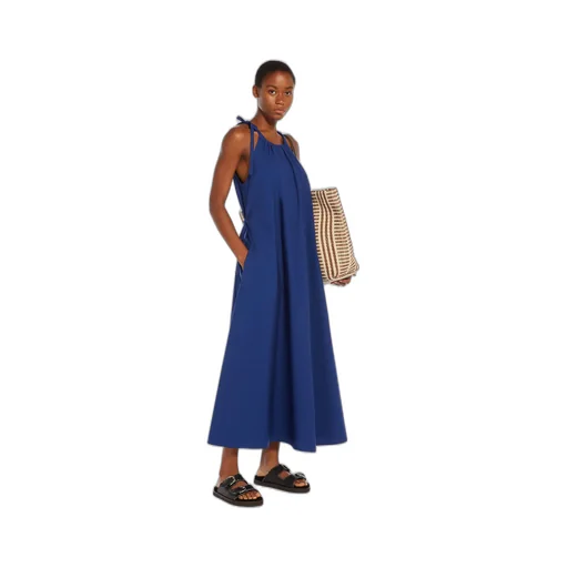 Wear A Strap Dress