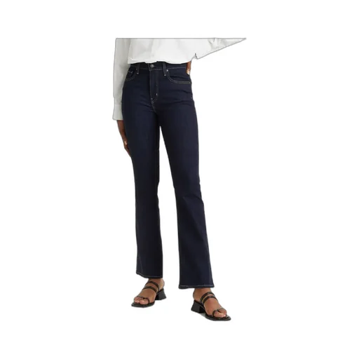 Belt-Loop Jeans