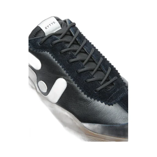 Round-Headed Sports Shoes