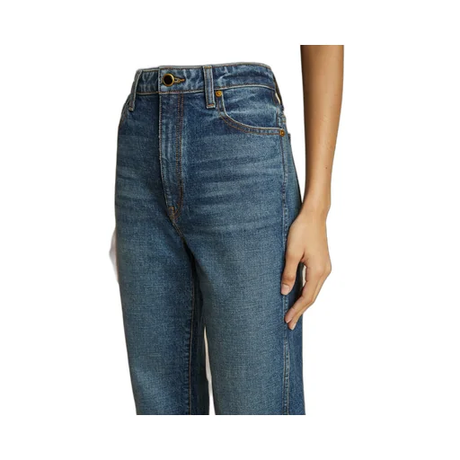High-Waist Jeans