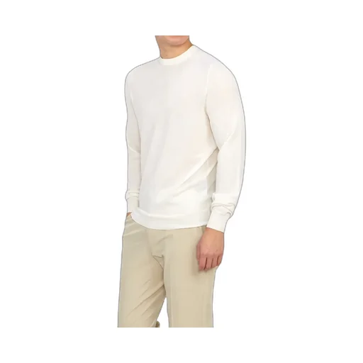 Round Neck Long-Sleeved Sweater