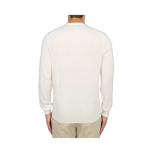 Round Neck Long-Sleeved Sweater