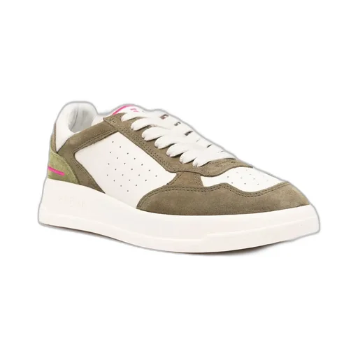 Tweener Panelled Sneakers