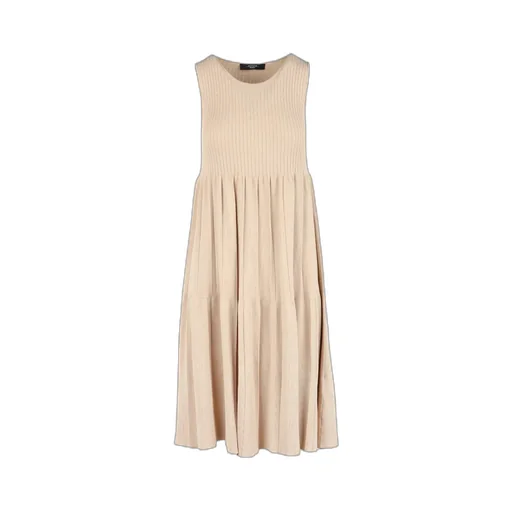 Round-Necked Horn Dress