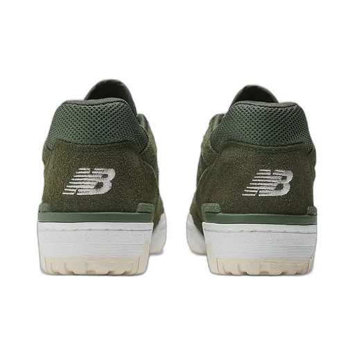 550 Suede Sneakers