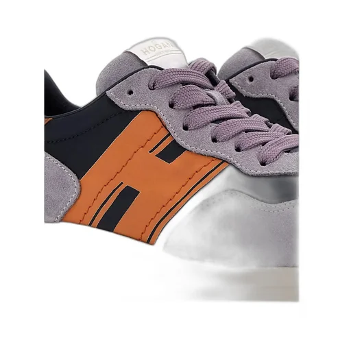 Tie Low-Top Sneakers