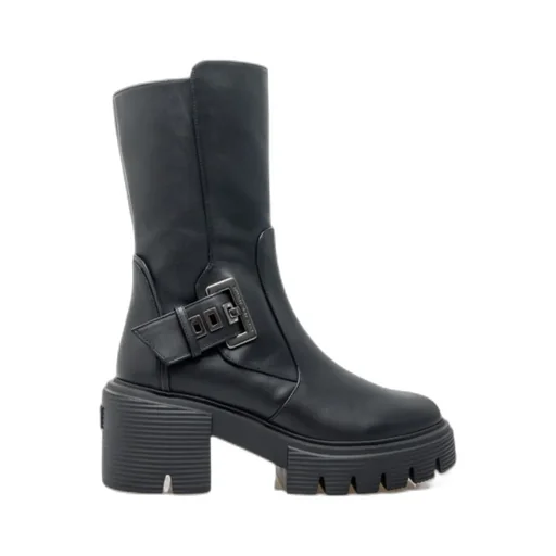 Stuart Weitzman Soho Buckle Detailed Boots