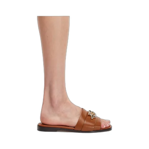 Open-Toed Slippers